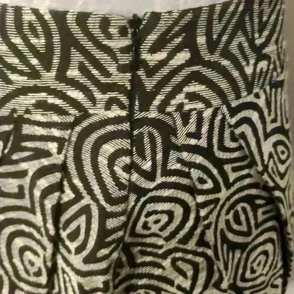Eva Franco Blk & White Bubble Skirt Sz 8 - Picture 4 of 7